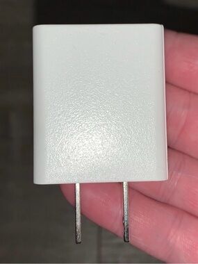 White Plypower USB Power Block